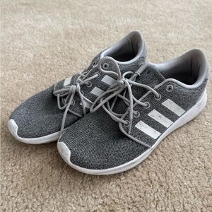 Adidas Women’s Cloudfoam running shoe